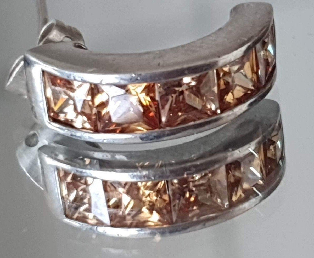 Superbes boucles d'oreilles chics., Envoi