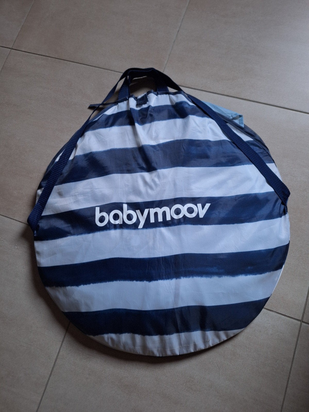 Babymoov uv tentje, Ophalen