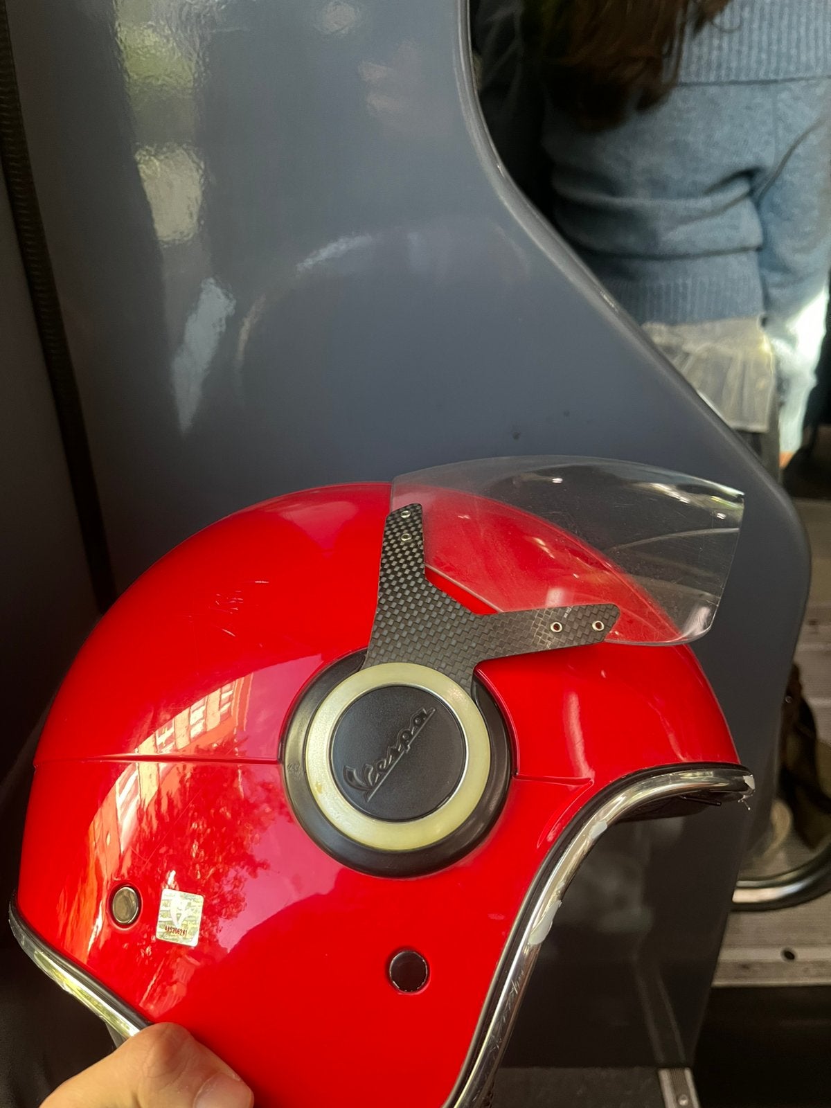Vespa helm maat L, Enlèvement