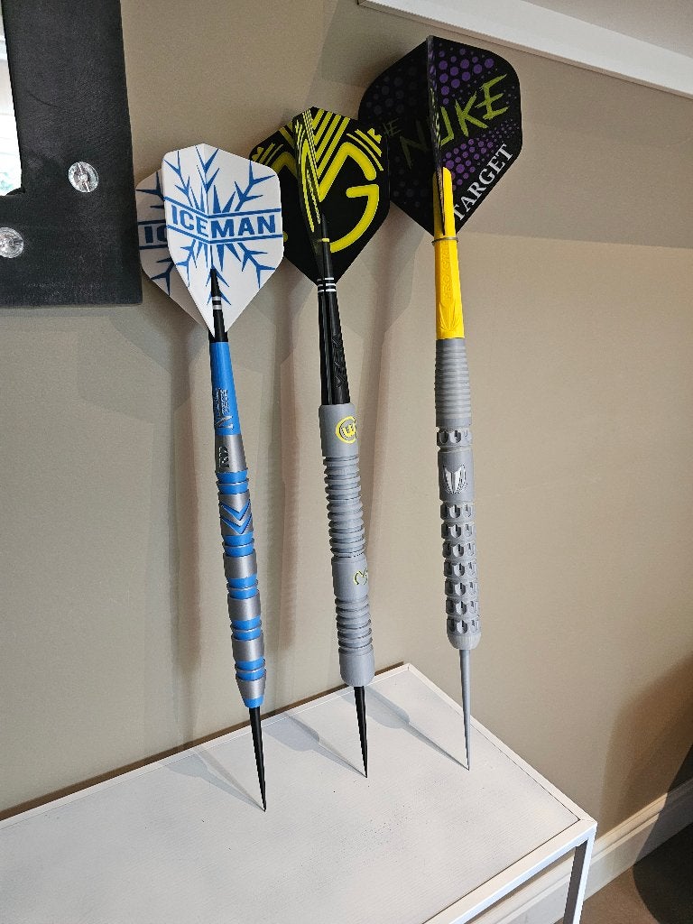 Grote Dartpijlen | Bekende Darters | Mancave Decoratie, Ophalen of Verzenden, Nieuw, Pijlen