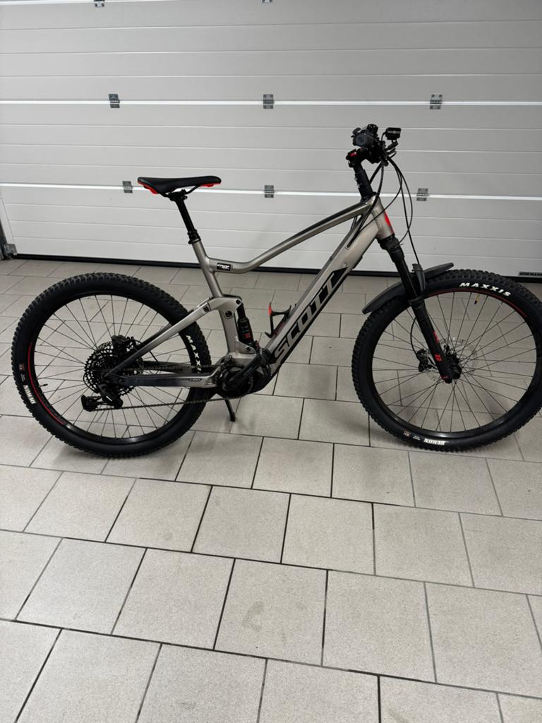 Vvt electrique Scott strike eride 930.   285 km, Vélos & Vélomoteurs, Vélos | VTT & Mountainbikes, Enlèvement, Comme neuf, Autres marques