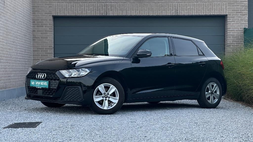 Audi A1 Sportback 25 TFSI 2023 / ÉTAT NEUF / GARANTIE, Achat, Euro 6, Entreprise, Boîte manuelle