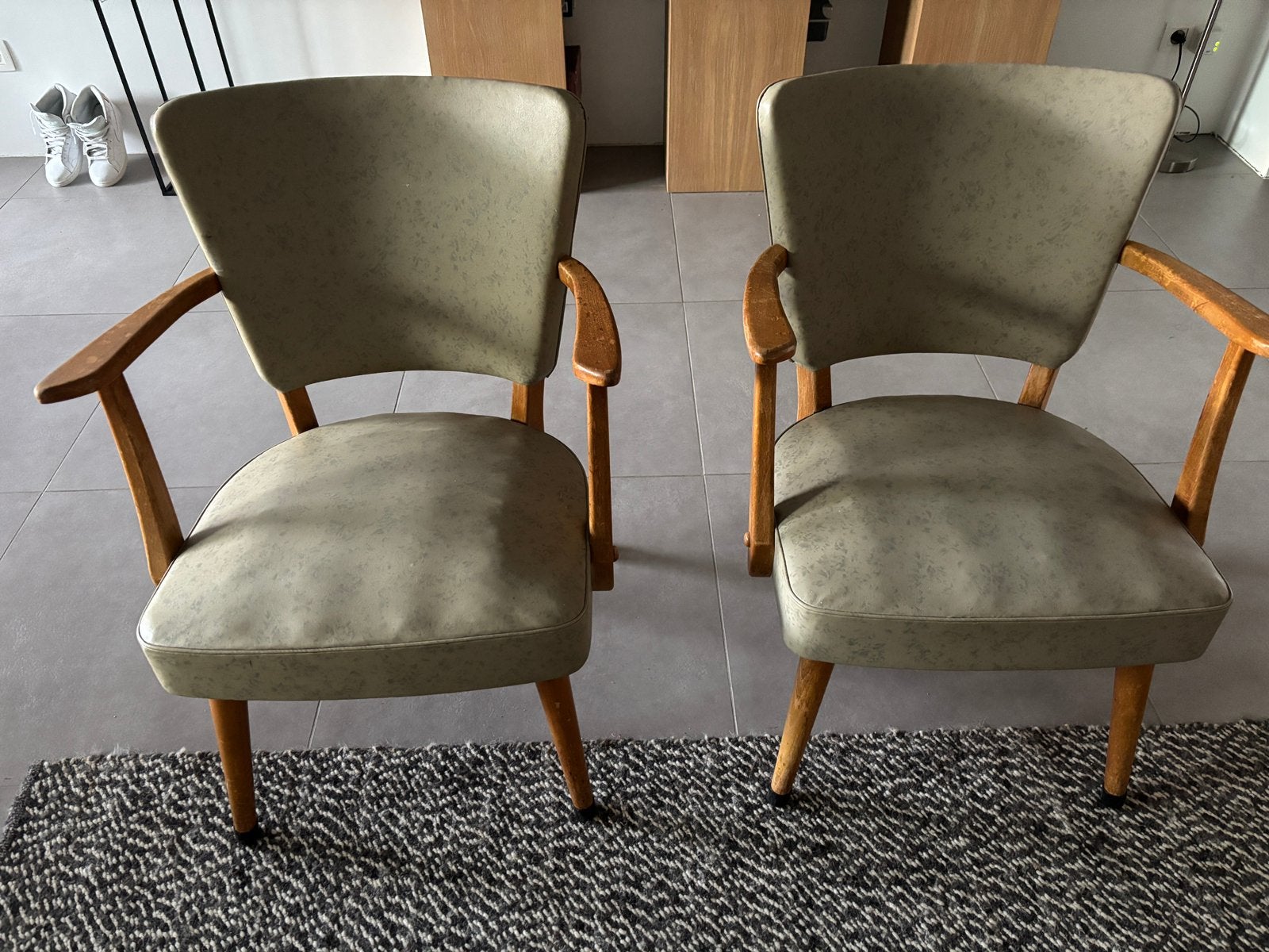 Kleine fauteuils/stoeltjes, Ophalen