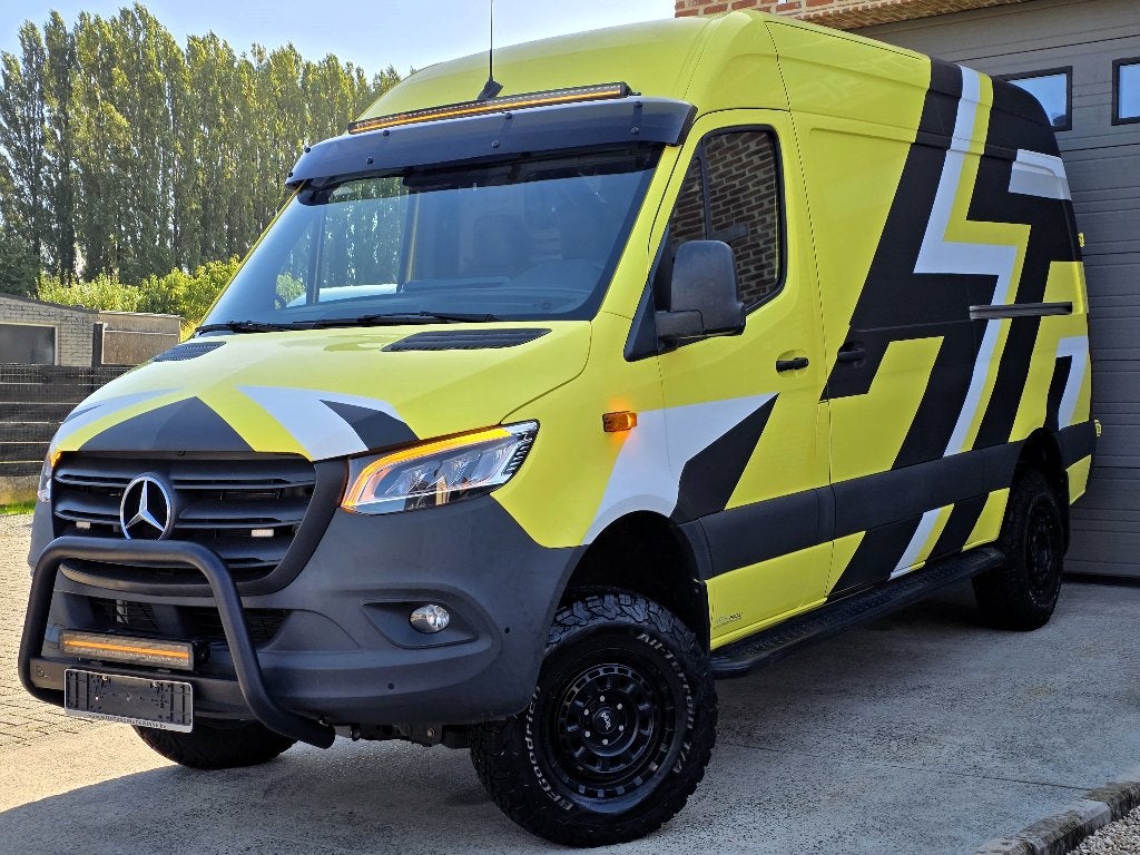 Mercedes Sprinter 419 4X4 - 2024 - 19.000KM - 190PK Automaat, Automaat, Stof, Bedrijf, Diesel