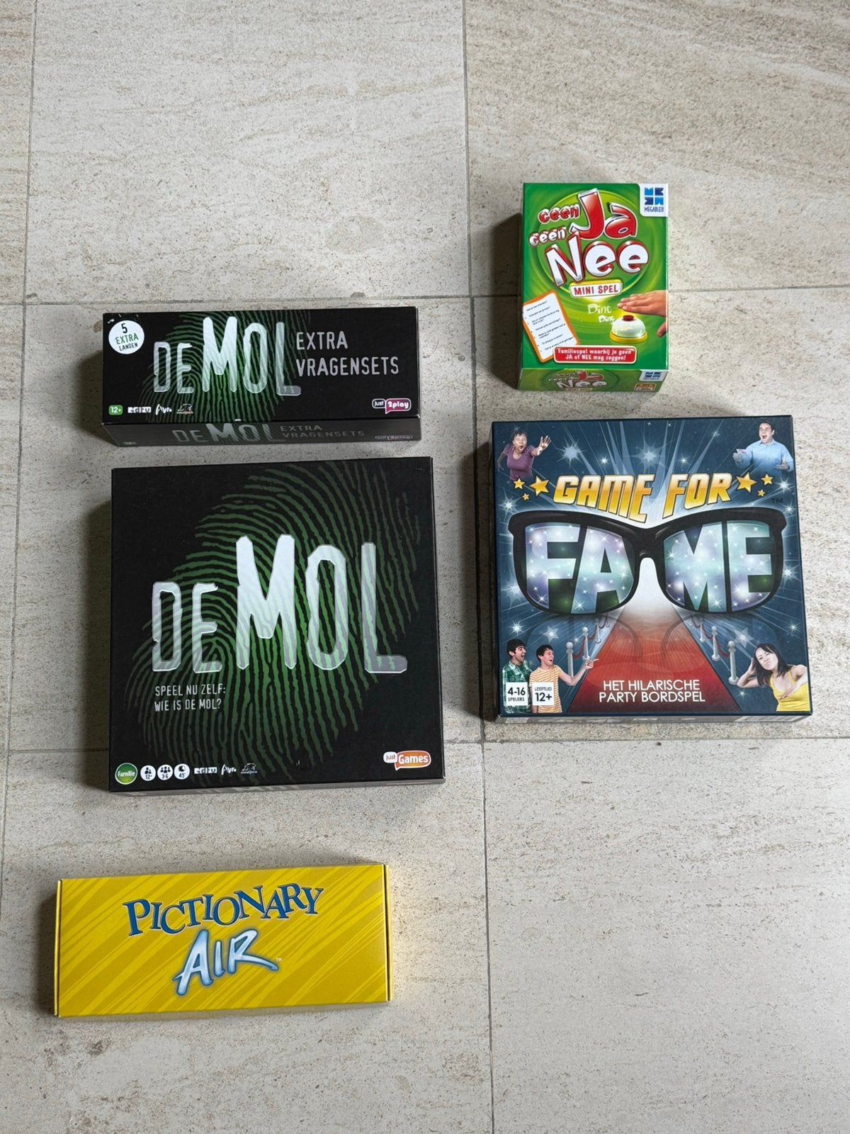 Set spelletjes, Hobby en Vrije tijd, Gezelschapsspellen | Overige, Ophalen of Verzenden, Zo goed als nieuw