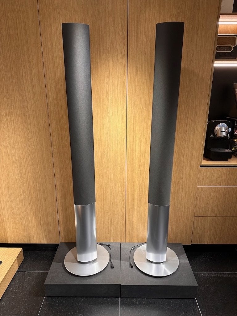 Bang & Olufsen Beolab 1 met grijze doeken - B&O, Audio, Tv en Foto, Stereo speakers, Info@bang-olufsen.dk, Zo goed als nieuw, Bang & Olufsen