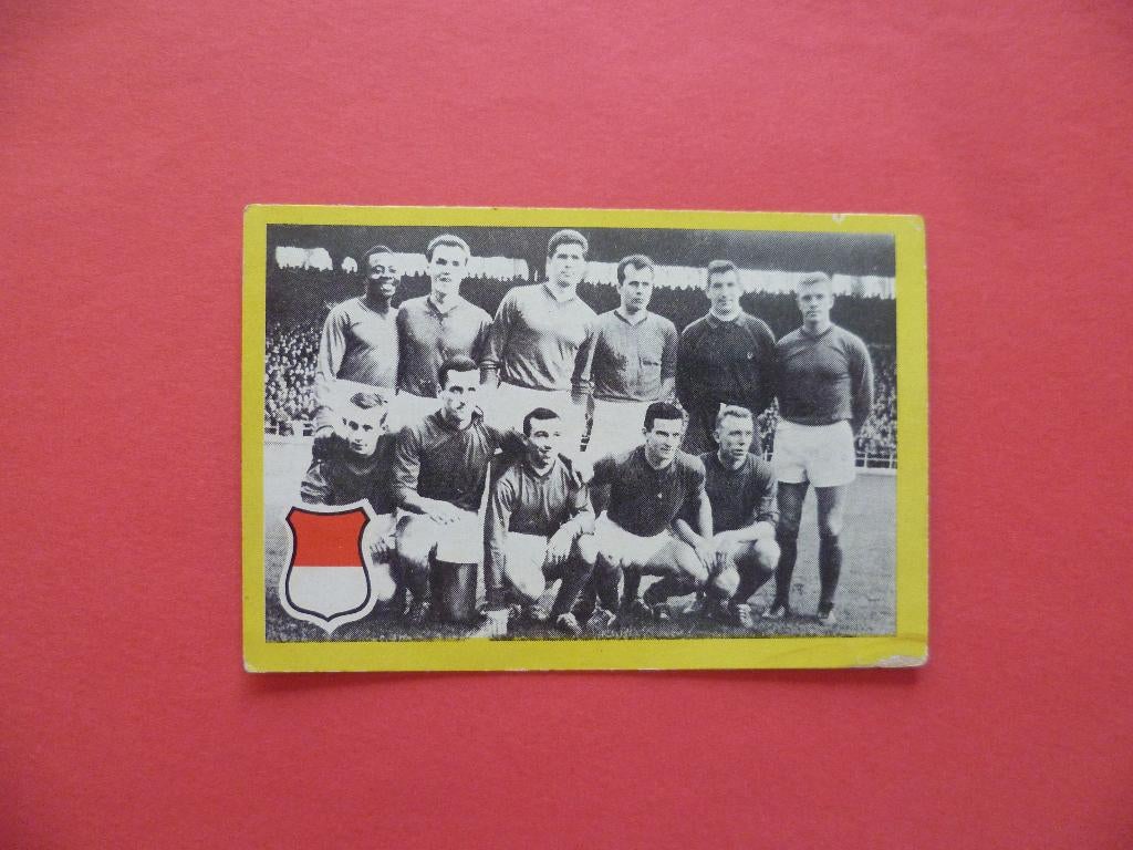 Voetbal chromos cartes football Standard C.L. Maple Leaf n 1, Ophalen of Verzenden, Gebruikt