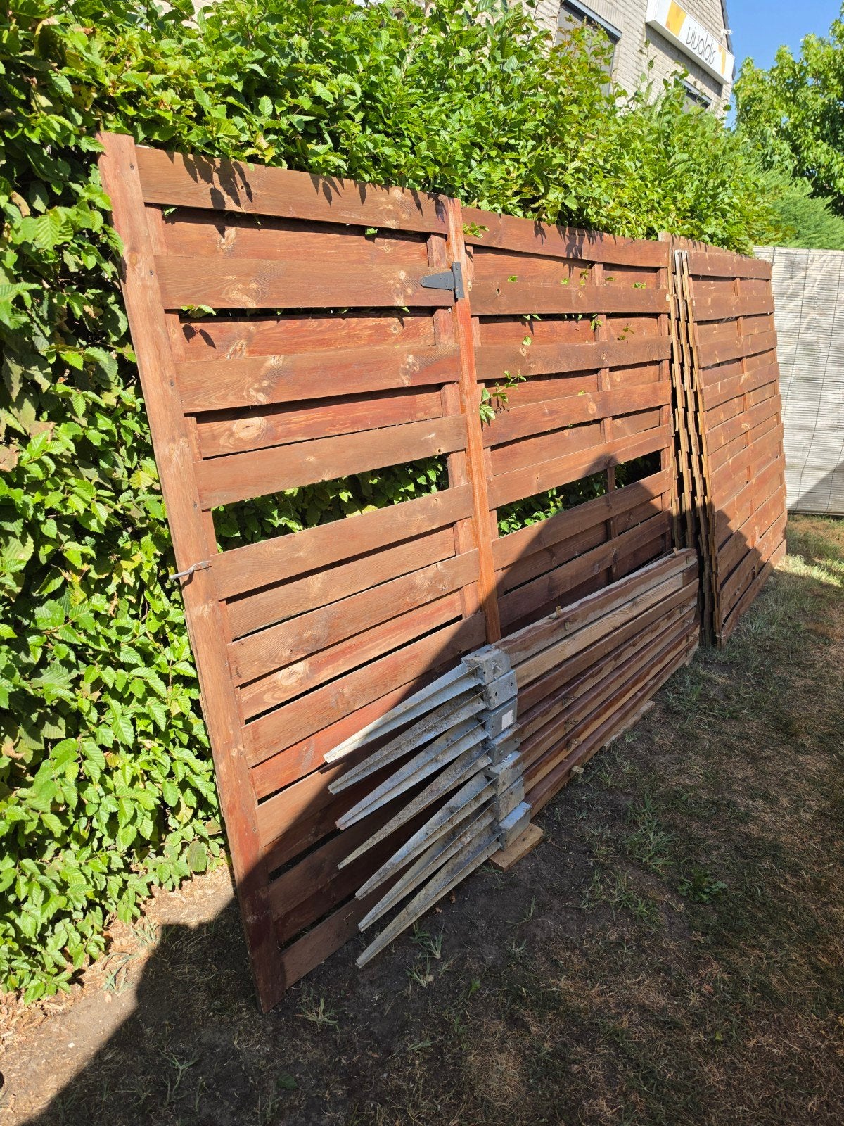 écrans de jardin avec portail, supports de poteaux et poteau, Jardin & Terrasse, Enlèvement