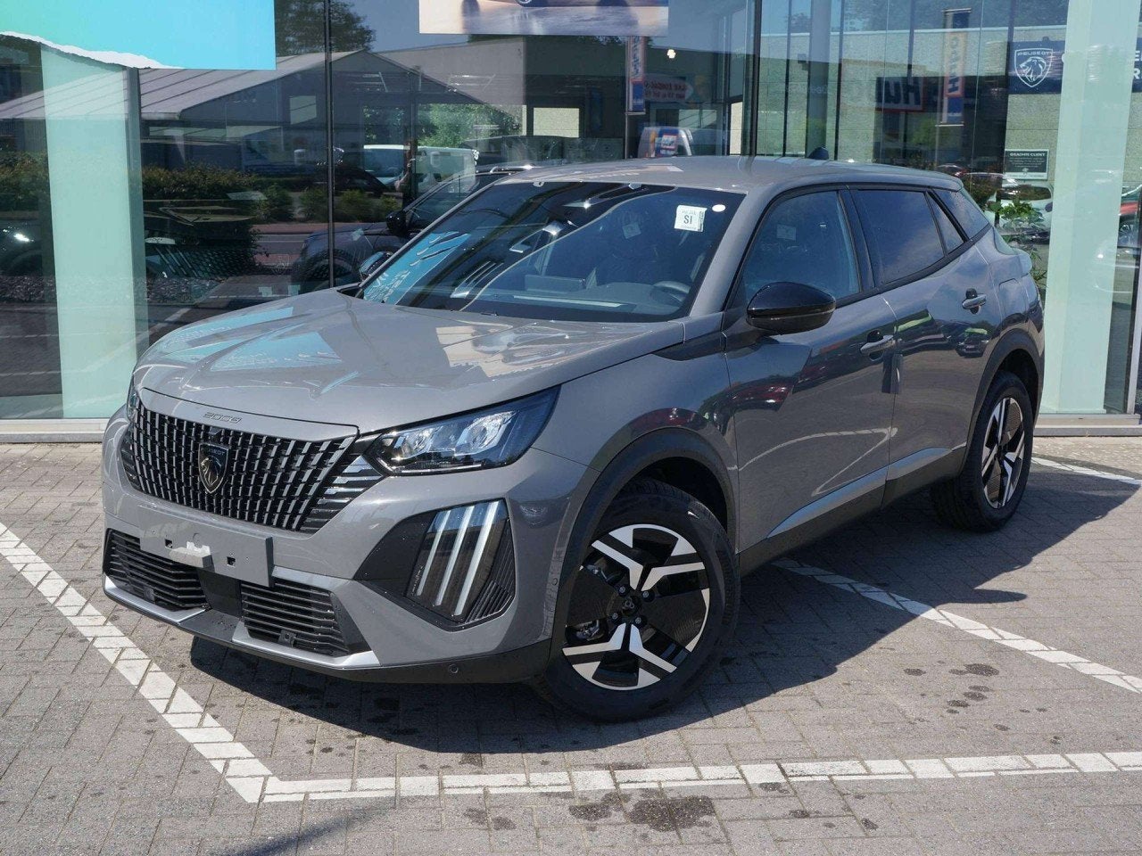 Peugeot 2008 2008 1.2 Hybrid Allure e-DCS Allure (bj 2026), Auto's, Gebruikt, 1199 cc, 5 zetels, 5 deurs