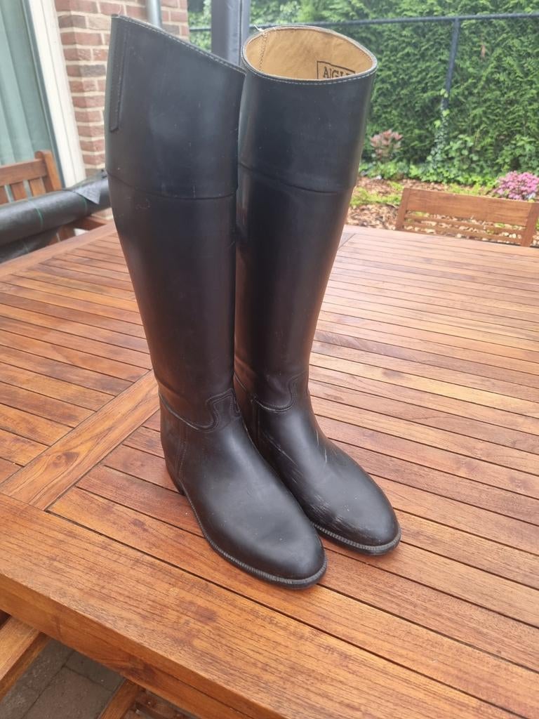 Rijlaarzen zwart
Merk : Aigle
Maat : 40, Dieren en Toebehoren, Ophalen of Verzenden, Gebruikt