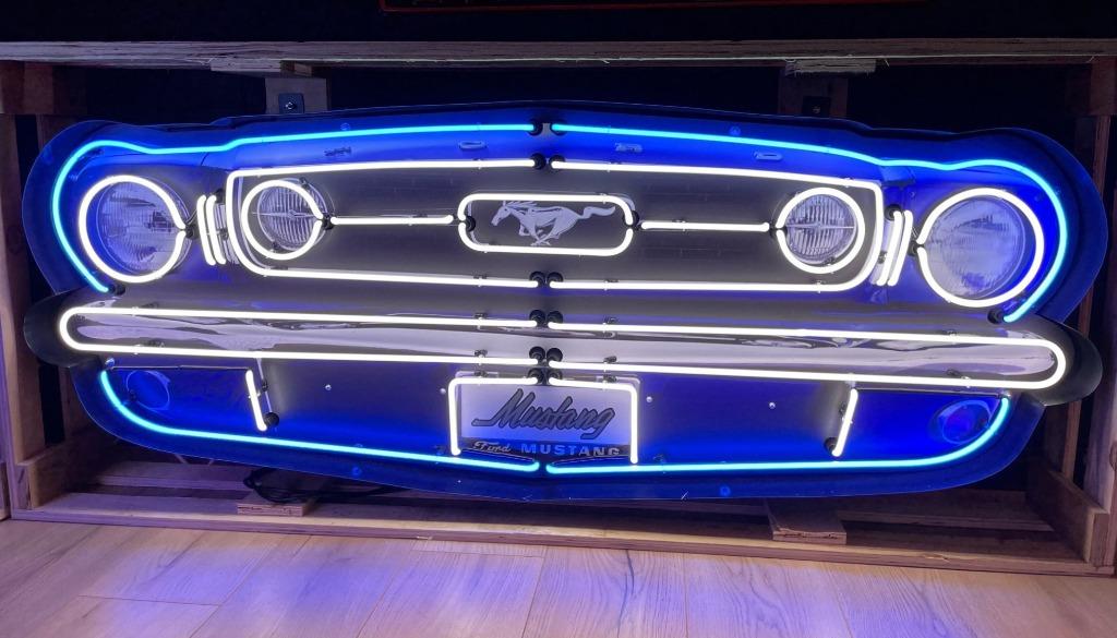 Ford Mustang XL neon licht reclame showroom decoratie lamp, Verzamelen, Ophalen of Verzenden, Nieuw, Lichtbak of (neon) lamp