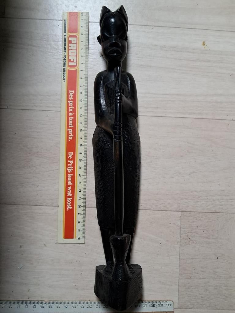 Mooi Afrikaans beeldje in ebbenhout, Antiek en Kunst, Ophalen of Verzenden