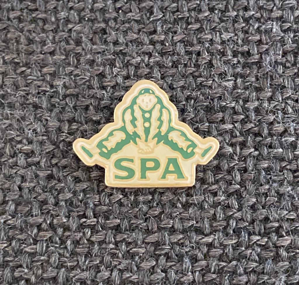 PIN - SPA - WATER - EAU MINÉRALE, Verzamelen, Verzenden, Gebruikt, Merk, Speldje of Pin