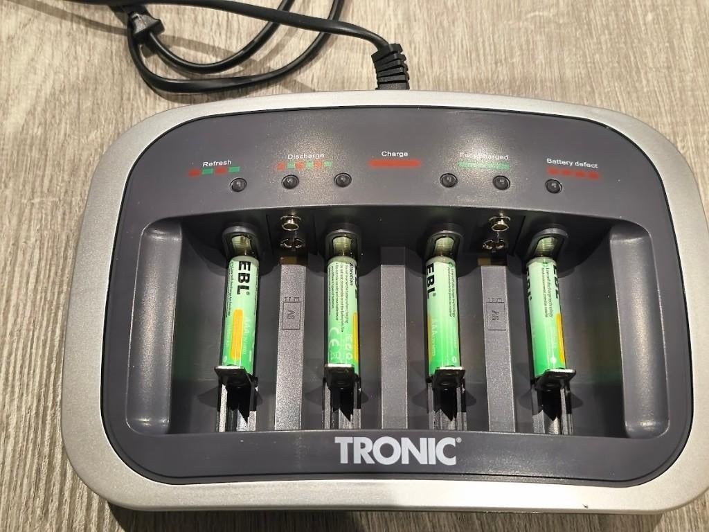 chargeur de piles rechargeables, Enlèvement, Neuf