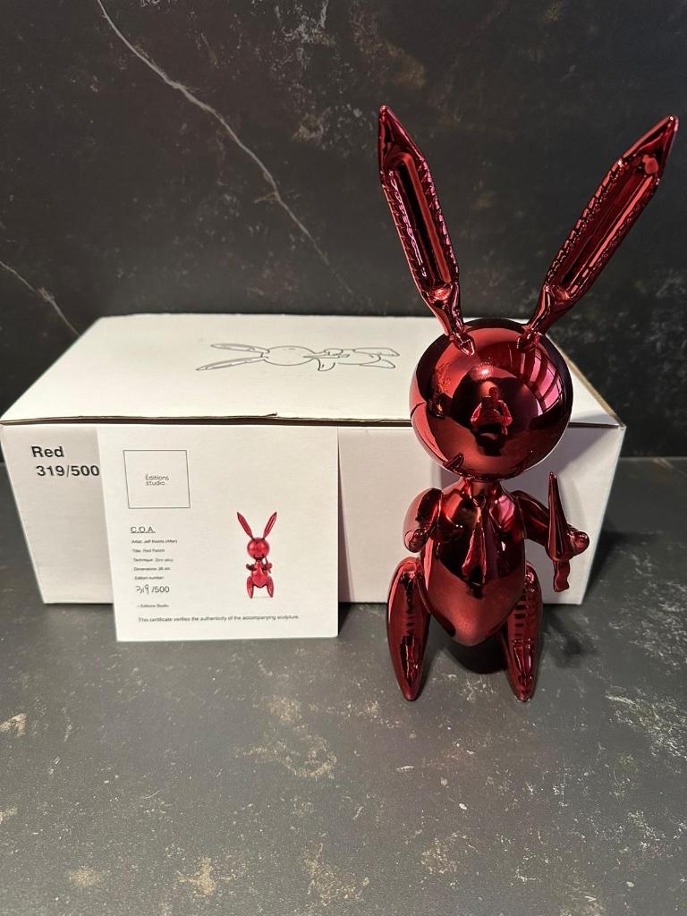 Jeff Koons red rabbit ( after ), Antiek en Kunst, Ophalen