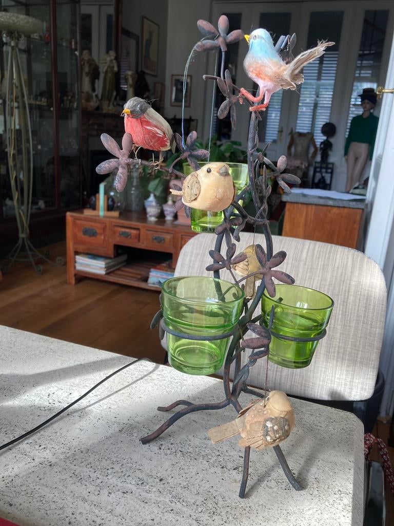Petit support pour petites plantes ou bougies en verre vert, Utilisé
