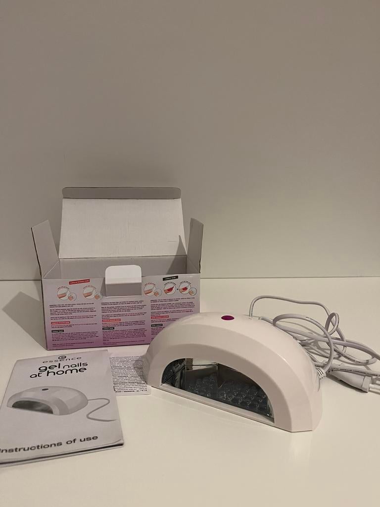 Essence led lamp nagels, Ophalen, Zo goed als nieuw, Hand- en Voetverzorging