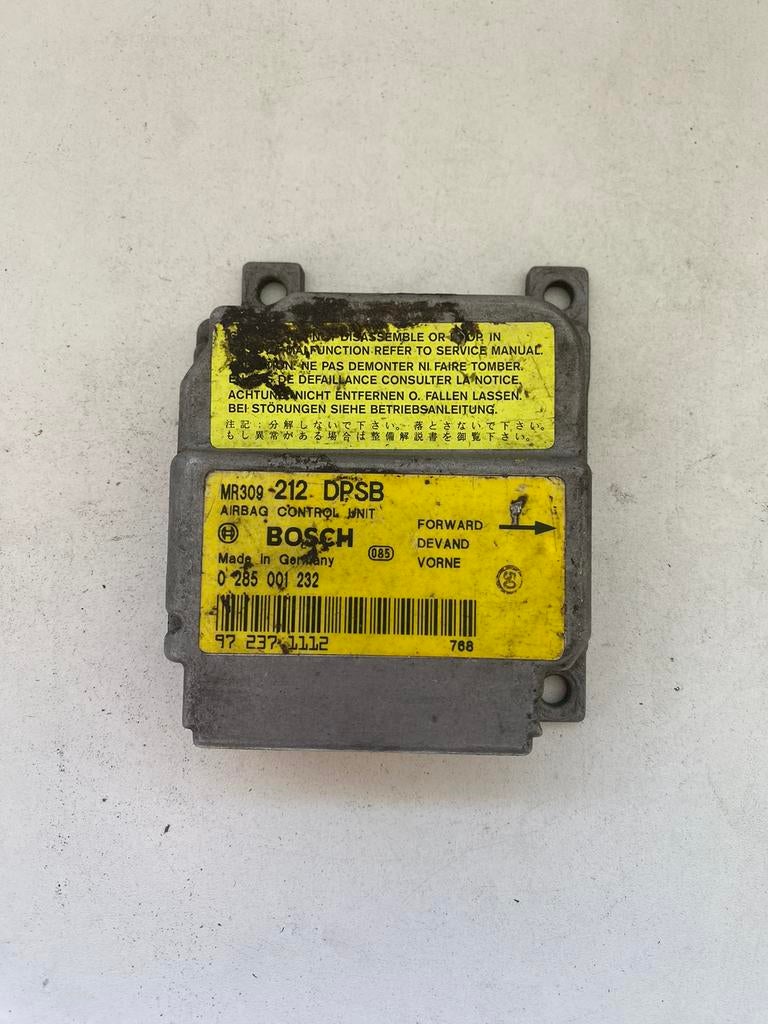 Module d'airbag Mitsubishi Carisma 0285001232, Enlèvement ou Envoi, Utilisé, Mitsubishi