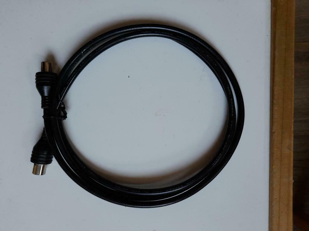 Câble coaxial 2m, comme neuf, Enlèvement ou Envoi, Comme neuf, 2 à 5 mètres, Câble coaxial