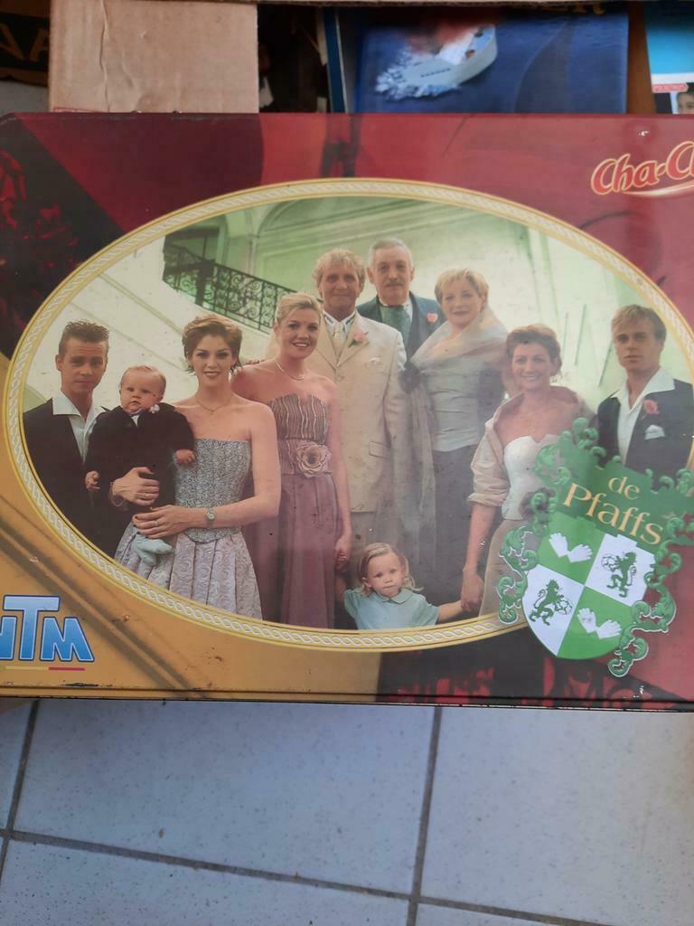 De Pfaffs , blikken doos . ( VTM , CHA-CHA ), Enlèvement ou Envoi, Comme neuf