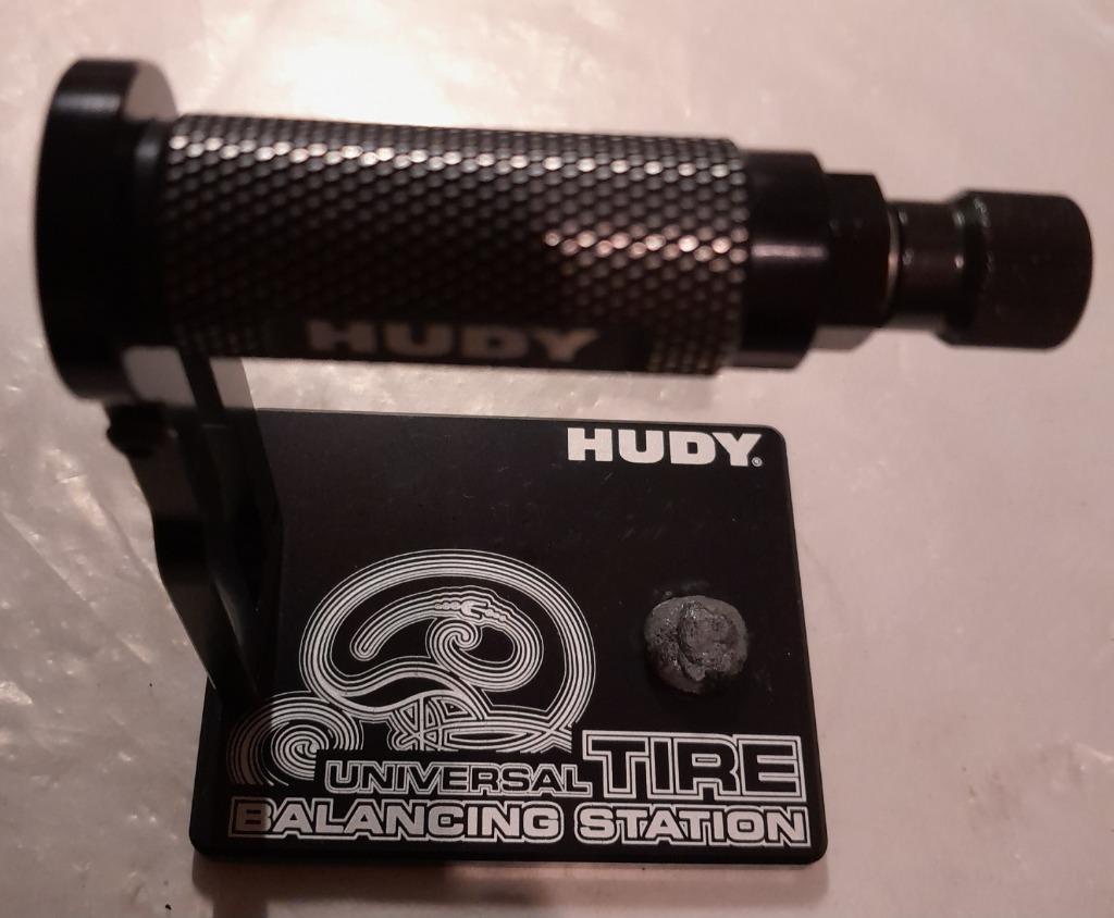 Hudy Universal Tire Balancing Station, Ophalen, Gebruikt