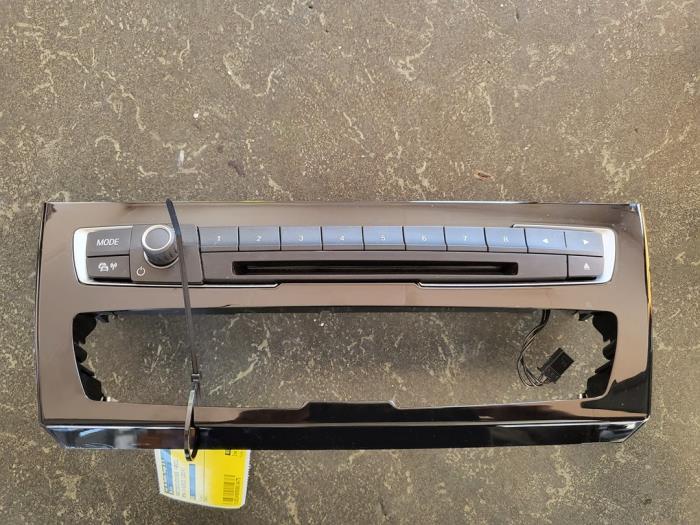Panneau commande radio d'un BMW 3-Serie, Autos : Pièces & Accessoires, Tableau de bord & Interrupteurs, BMW, Utilisé, 3 mois de garantie