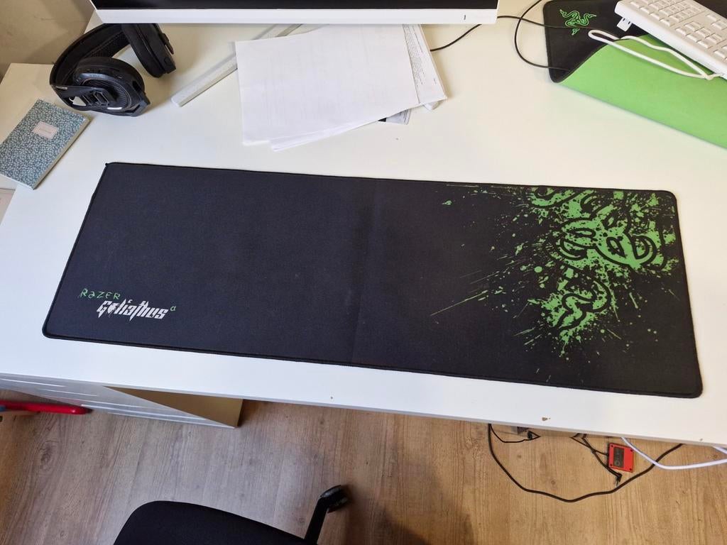 Razer Goliathus - 80 x 30 cm - Tapis pour souris et clavier, Enlèvement ou Envoi, Gaming tapis de souris, Comme neuf, Razer