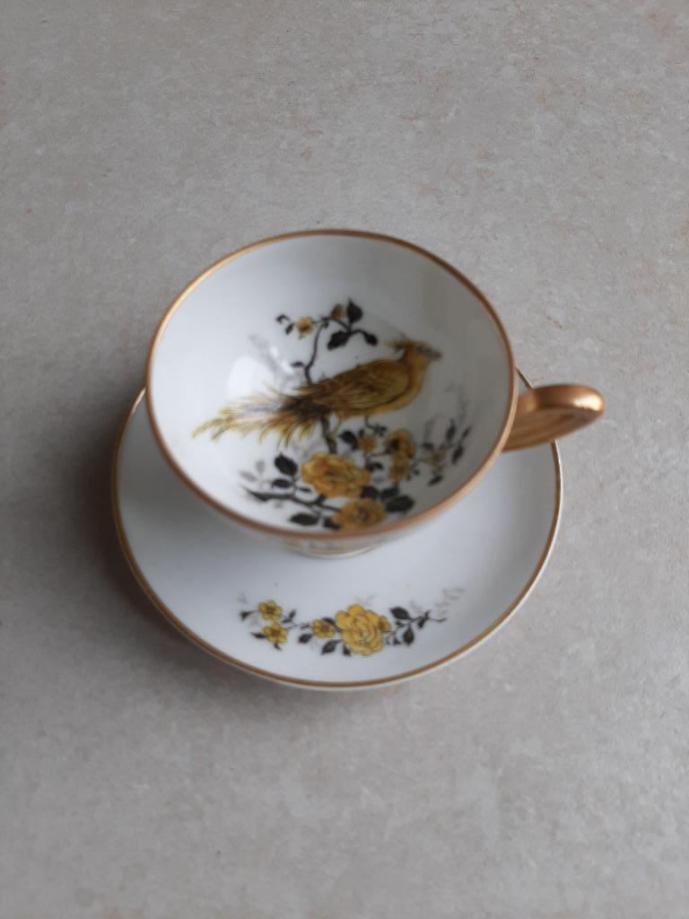 Tasse à moka vintage, avec soucoupe  Bavaria, Antiquités & Art, Enlèvement ou Envoi