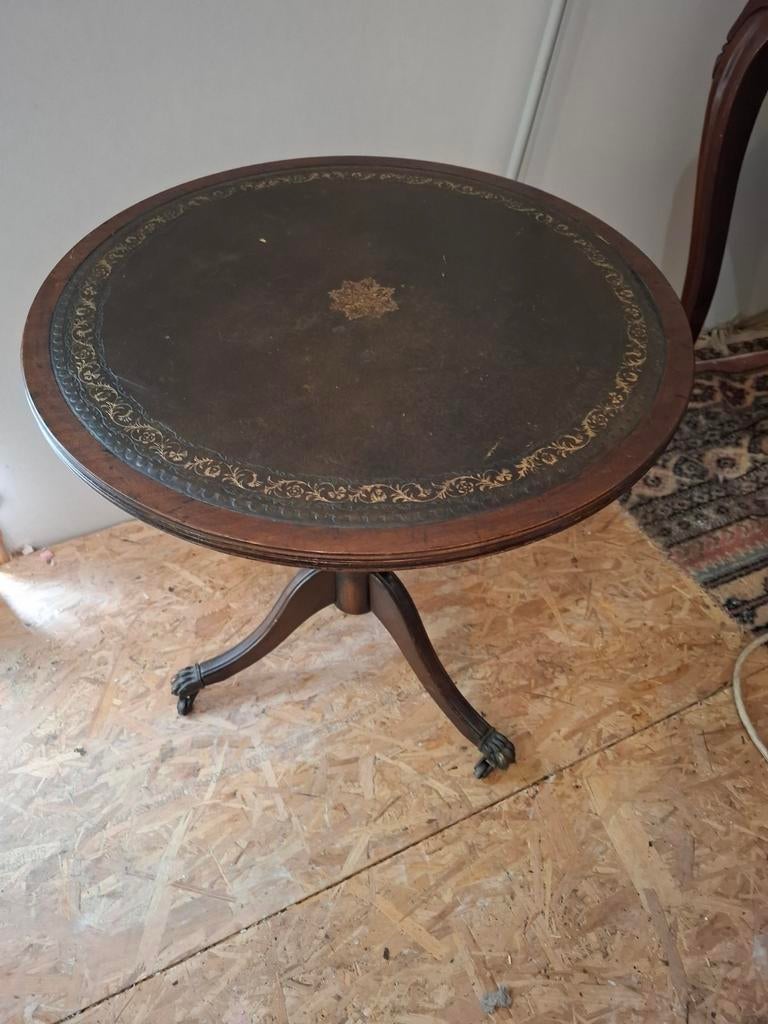 Table d appoint ancienne  anglaise, Enlèvement