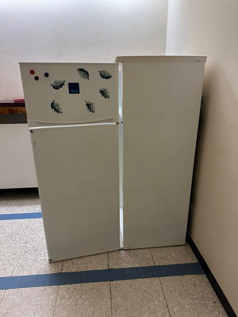 Frigo Zanussi, Enlèvement, Utilisé, Avec compartiment congélateur, Classe énergétique A ou plus économe