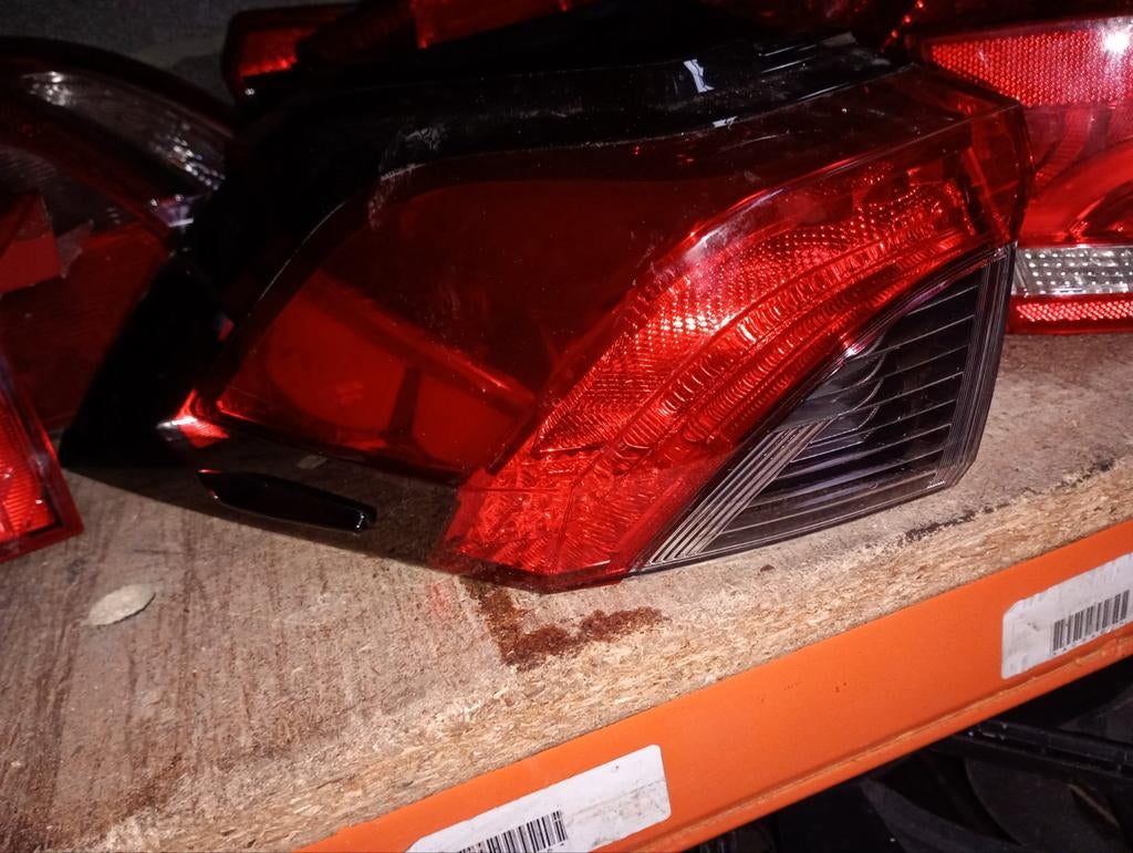 Toyota RAV4, Enlèvement, Toyota