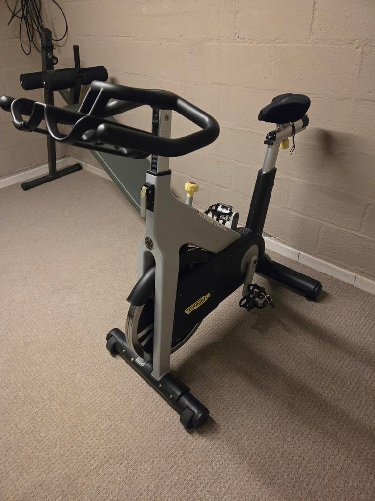 TECHNOGYM SPINNINGFIETS, Enlèvement, Vélo de spinning