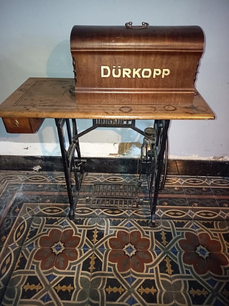 Ancienne machine a coudre Dürkopp, Enlèvement