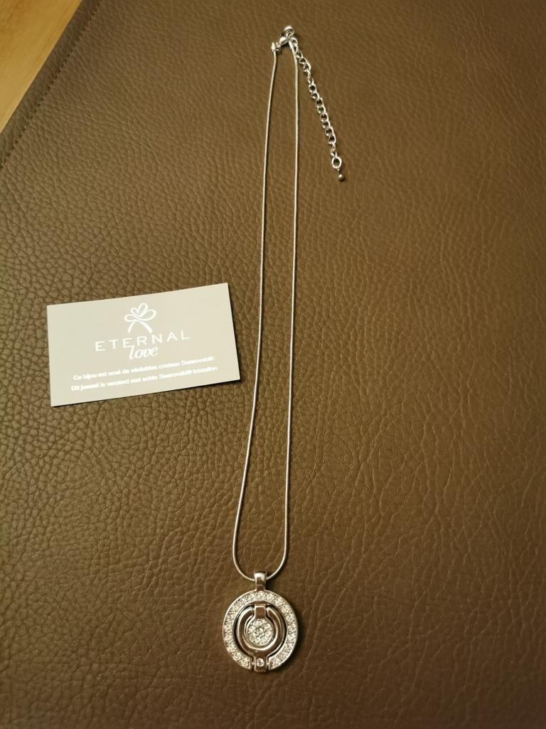 Ketting met swarovski steentjes NIEUW, Ophalen of Verzenden, Zo goed als nieuw