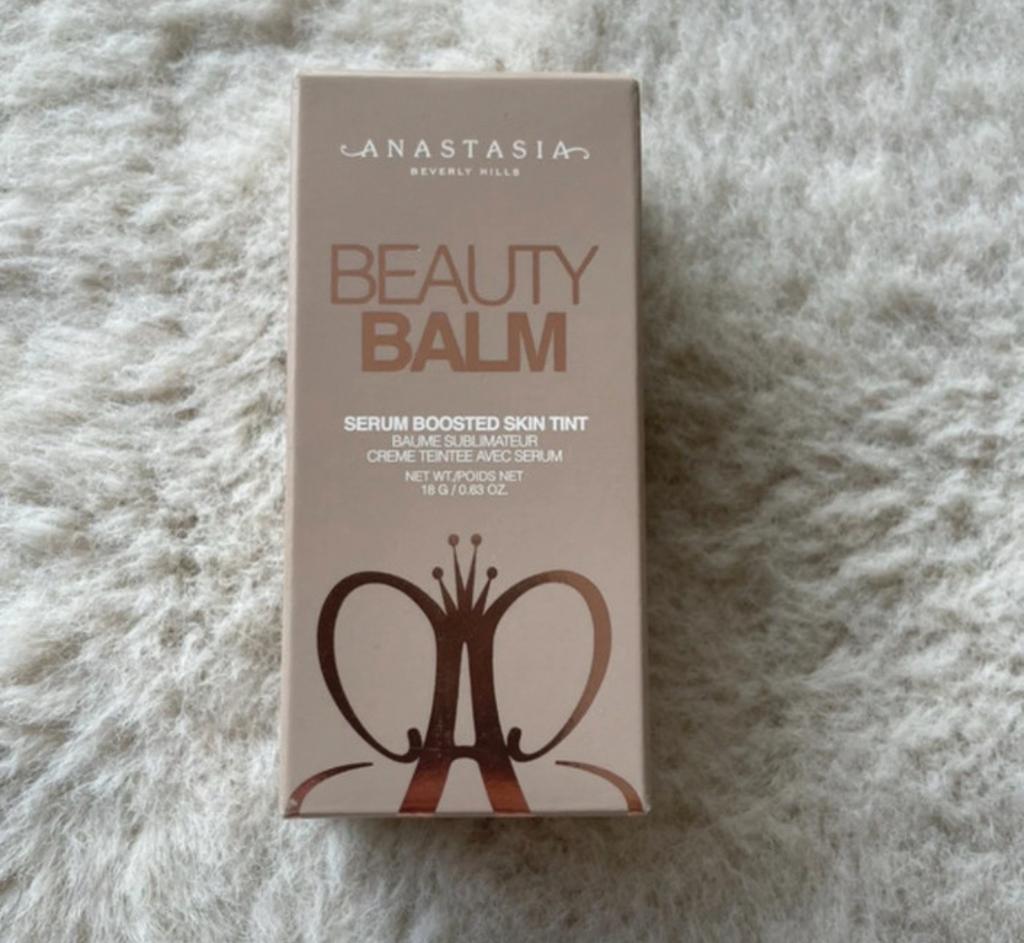 Anastasia Beverly Hills beauty balm shade 5, Ophalen of Verzenden, Nieuw, Gehele gezicht, Make-up