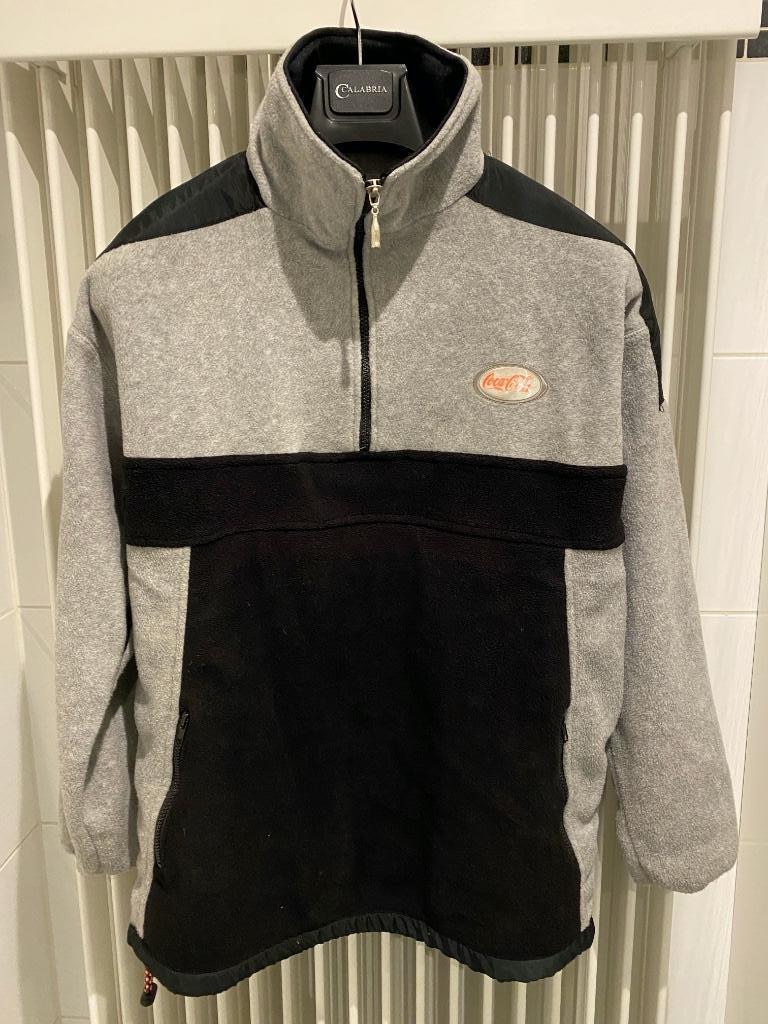 Coca-Cola fleece - maat L - grijs + zwart met rits (1/3), Ophalen of Verzenden, Zo goed als nieuw, Gebruiksvoorwerp