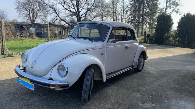 Volkswagen kever 1303 LS Cabriolet, Auto's, Beetle (Kever), Cabriolet, Wit, Handgeschakeld