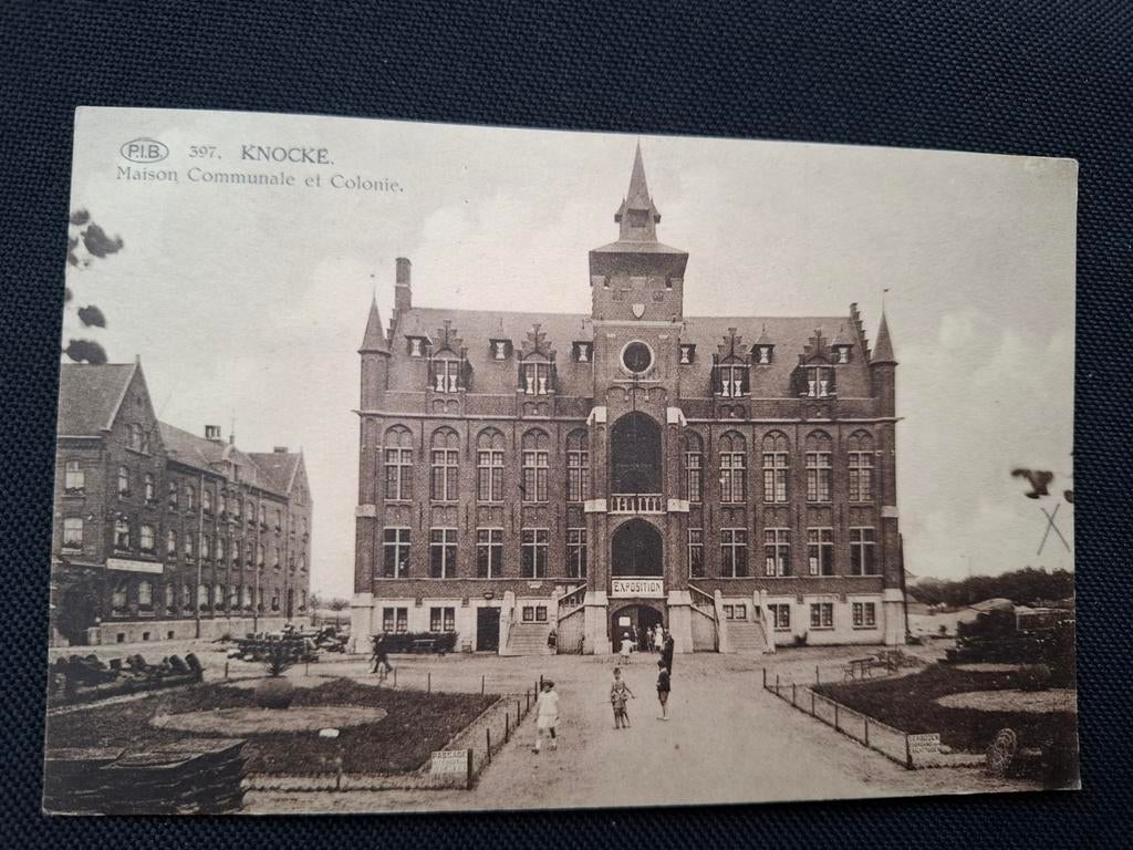 Knokke, stadhuis en kolonie, Verzamelen, Ophalen of Verzenden, Gelopen, West-Vlaanderen