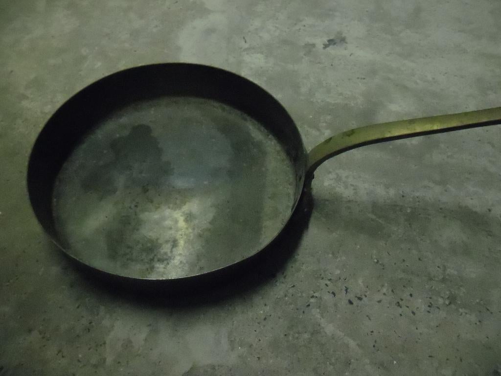 Koperen pot, Huis en Inrichting, Ophalen of Verzenden, Gebruikt, Overige materialen, Pot, Bus of Blik
