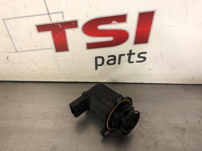 Overspanningsrelais van een Volkswagen Golf, Auto-onderdelen, Elektronica en Kabels, Volkswagen, Gebruikt, 3 maanden garantie