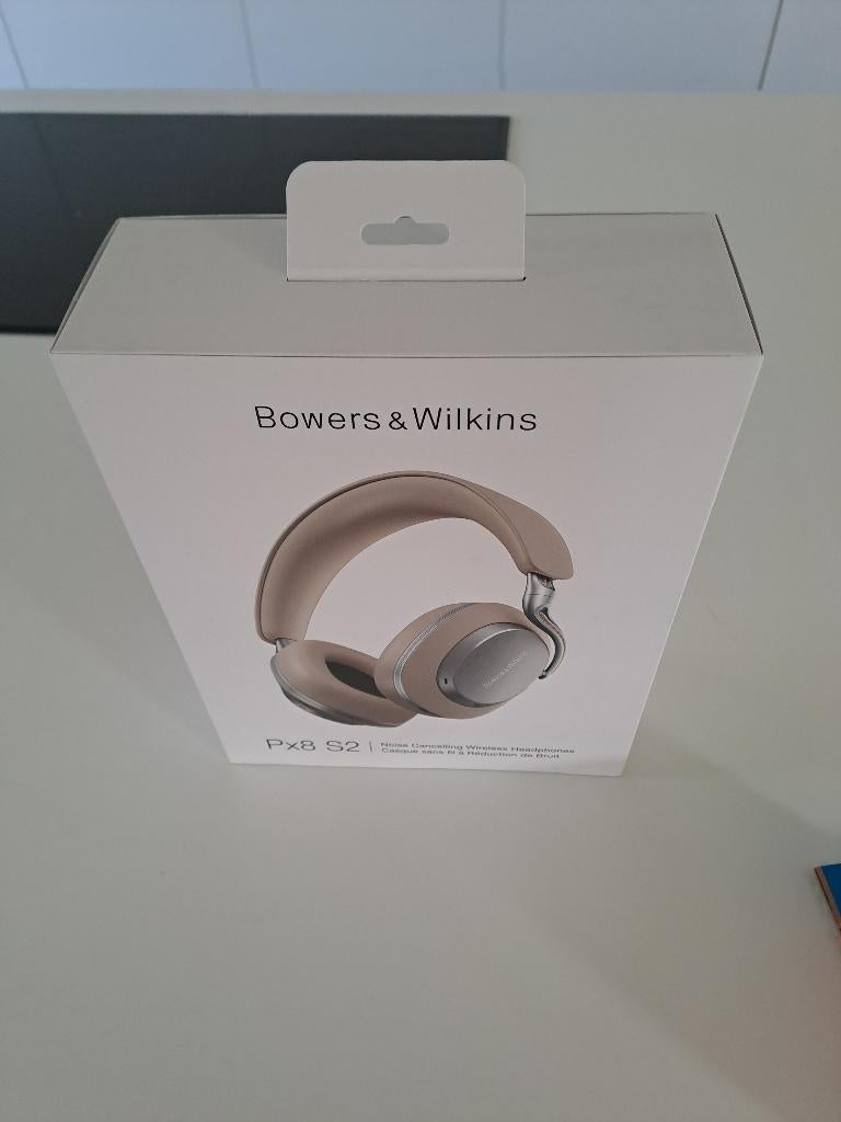 Bowers & Wilkens Px8 S2 hoofdtelefoon, Ophalen of Verzenden, Nieuw, Op oor (supra aural), Overige merken