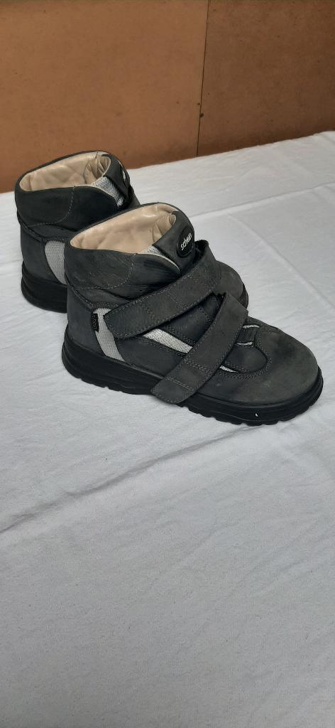 Orthopedische Schoenen 36, Garçon ou Fille, Comme neuf, Enlèvement, Schein antivarus