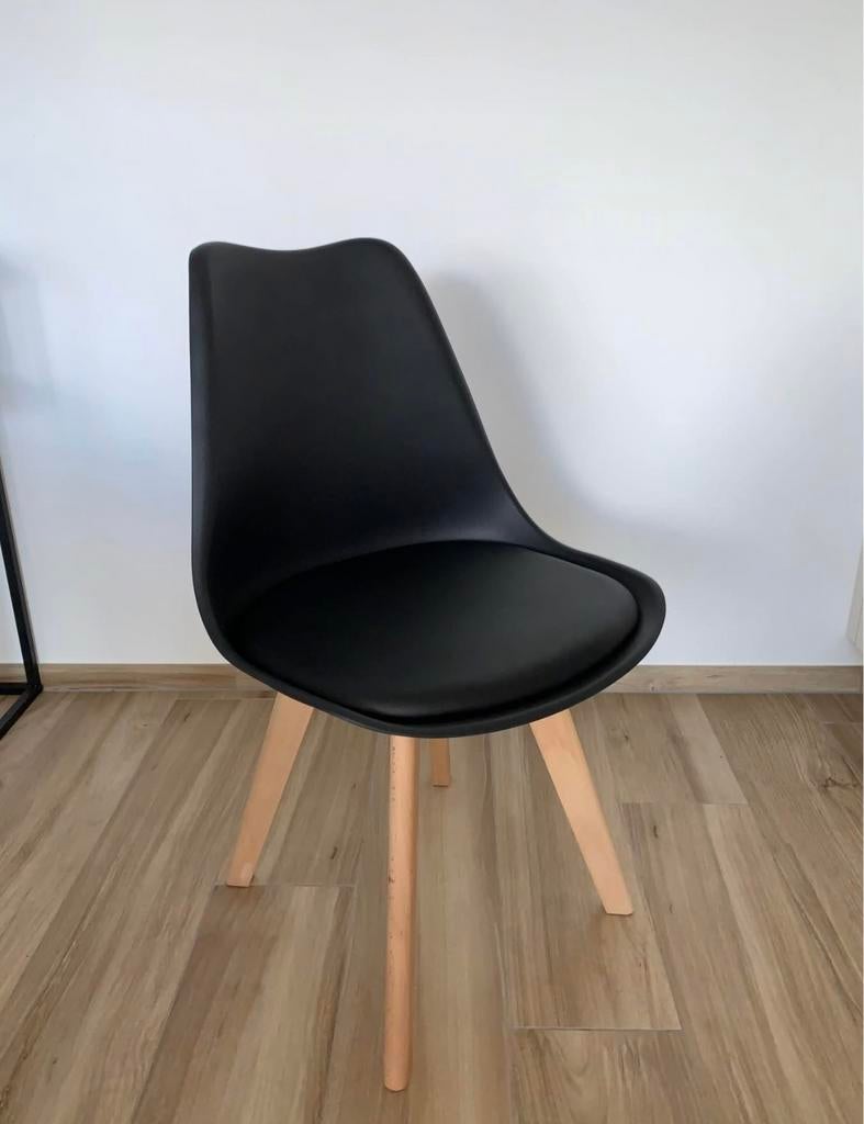 CHAISE NEUVE NOIR BLANC GRIS PLUSIEURS EN STOCK, Enlèvement, Neuf, Gris
