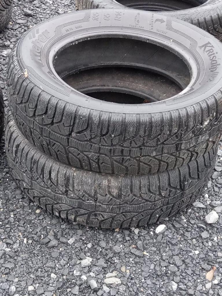 2 pneus hiver 185/65r14 86T, Enlèvement, Utilisé