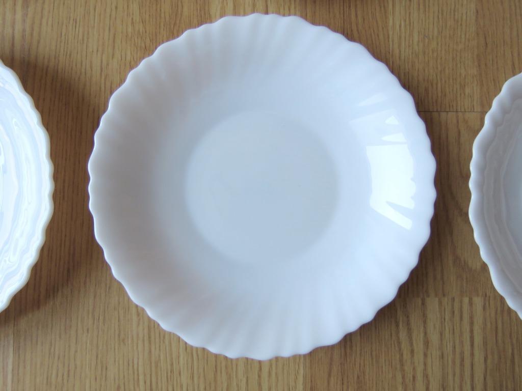 vintage arcopal 6 assiettes profondes modèles Seca, Huis en Inrichting, Keuken | Servies, Ophalen of Verzenden, Zo goed als nieuw