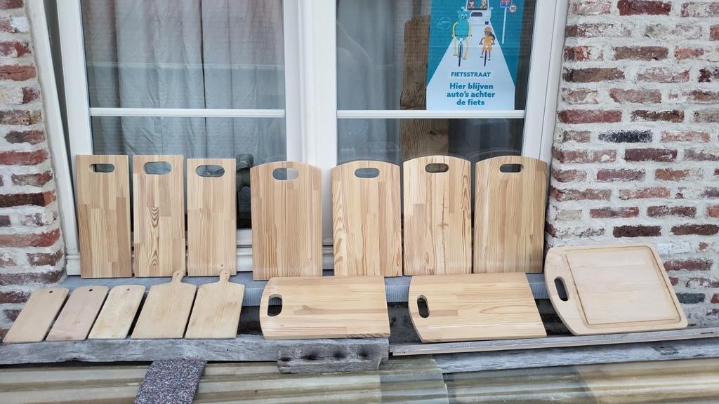 PLANCHES À PAIN uniques, faites maison, résistantes 15-- 100, Enlèvement ou Envoi, Neuf
