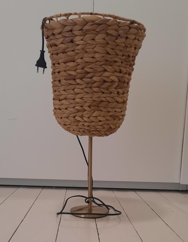Lampe de table élégante en rotin H. 64 cm, Enlèvement
