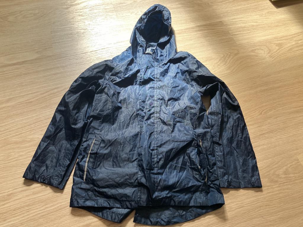Regenvestje Hema - maat 134 / 140, Kinderen en Baby's, Kinderkleding | Maat 134, Overige typen, Jongen of Meisje, Ophalen of Verzenden