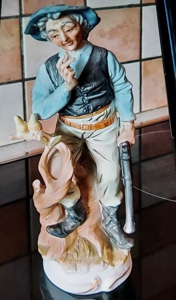 Très beau chasseur en biscuit, Ophalen of Verzenden