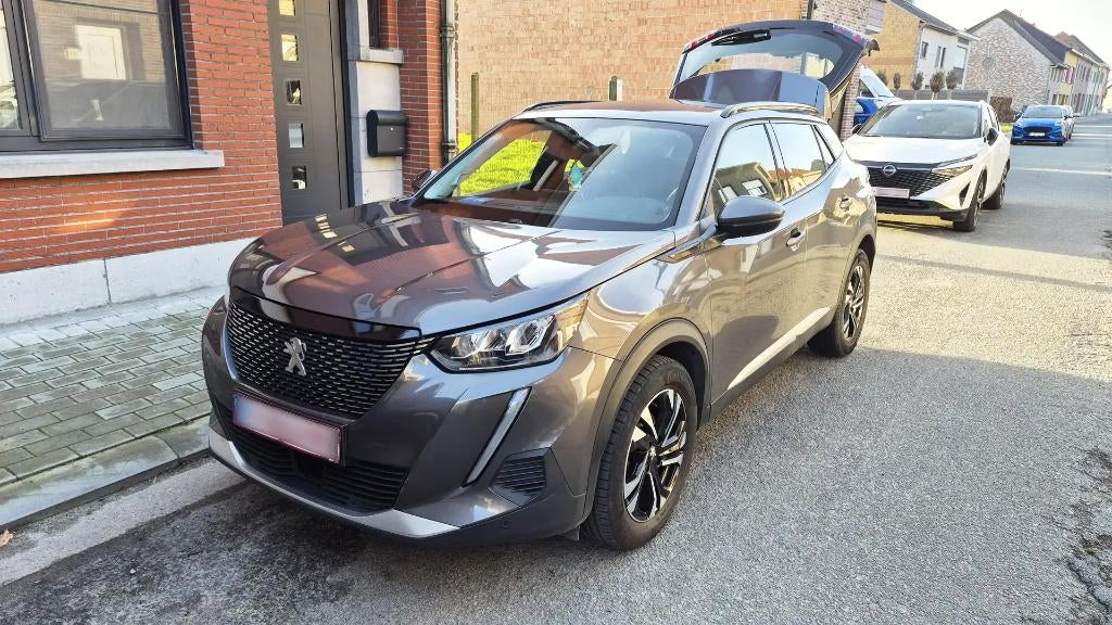 Peugeot 2008, 1.2 PureTech Allure Pack S - 2021, Auto's, Peugeot, Particulier, SUV of Terreinwagen, Zilver of Grijs, 5 zetels